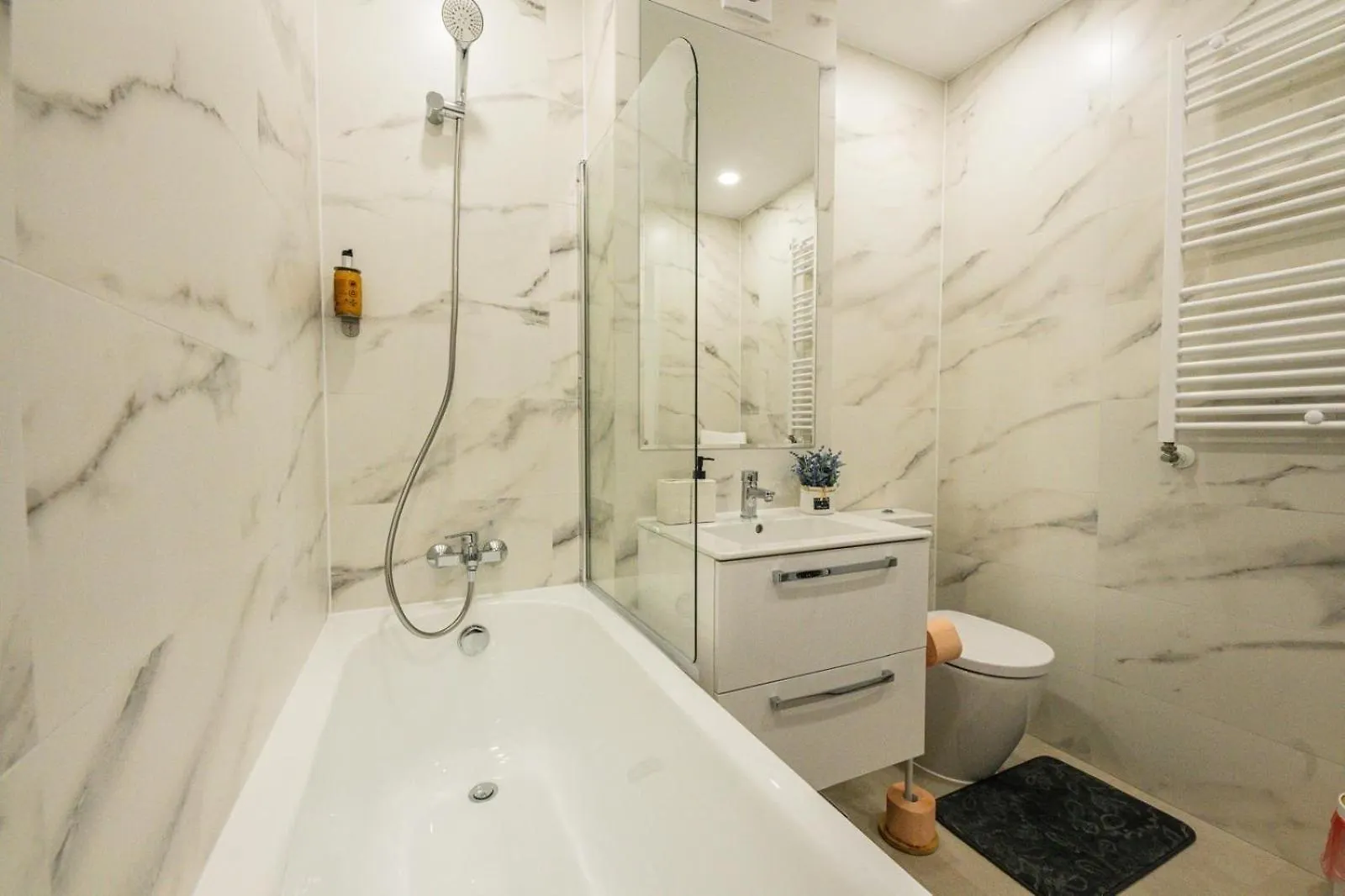 Mara Apartments&Studios Hils Bucharest Romania