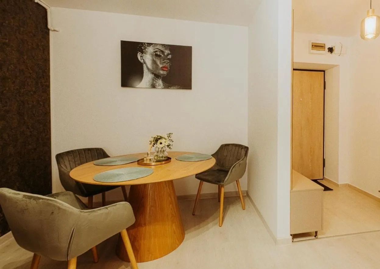 Mara Apartments&Studios Hils Bucharest