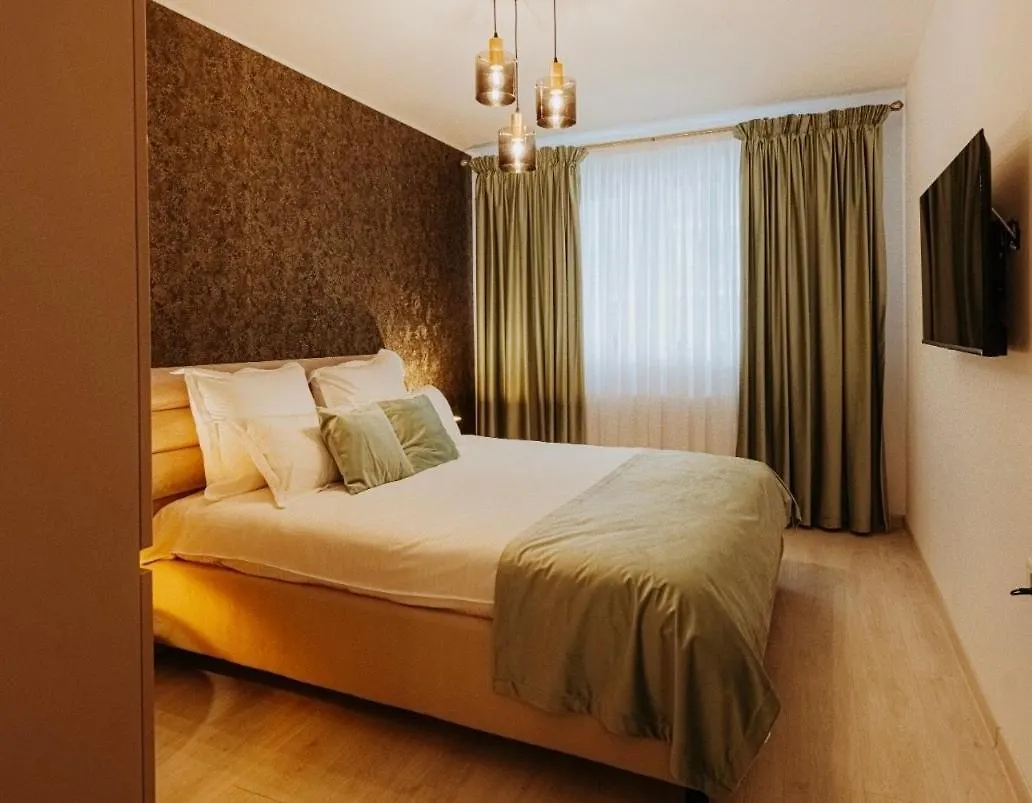 Apartment Mara Apartments&Studios Hils Bucharest