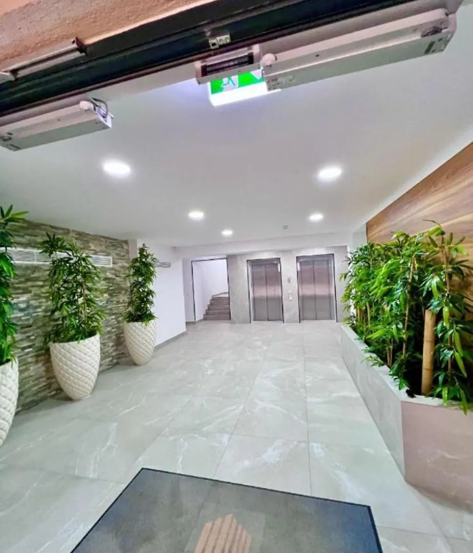 Mara Apartments&Studios Hils Bucharest Apartment