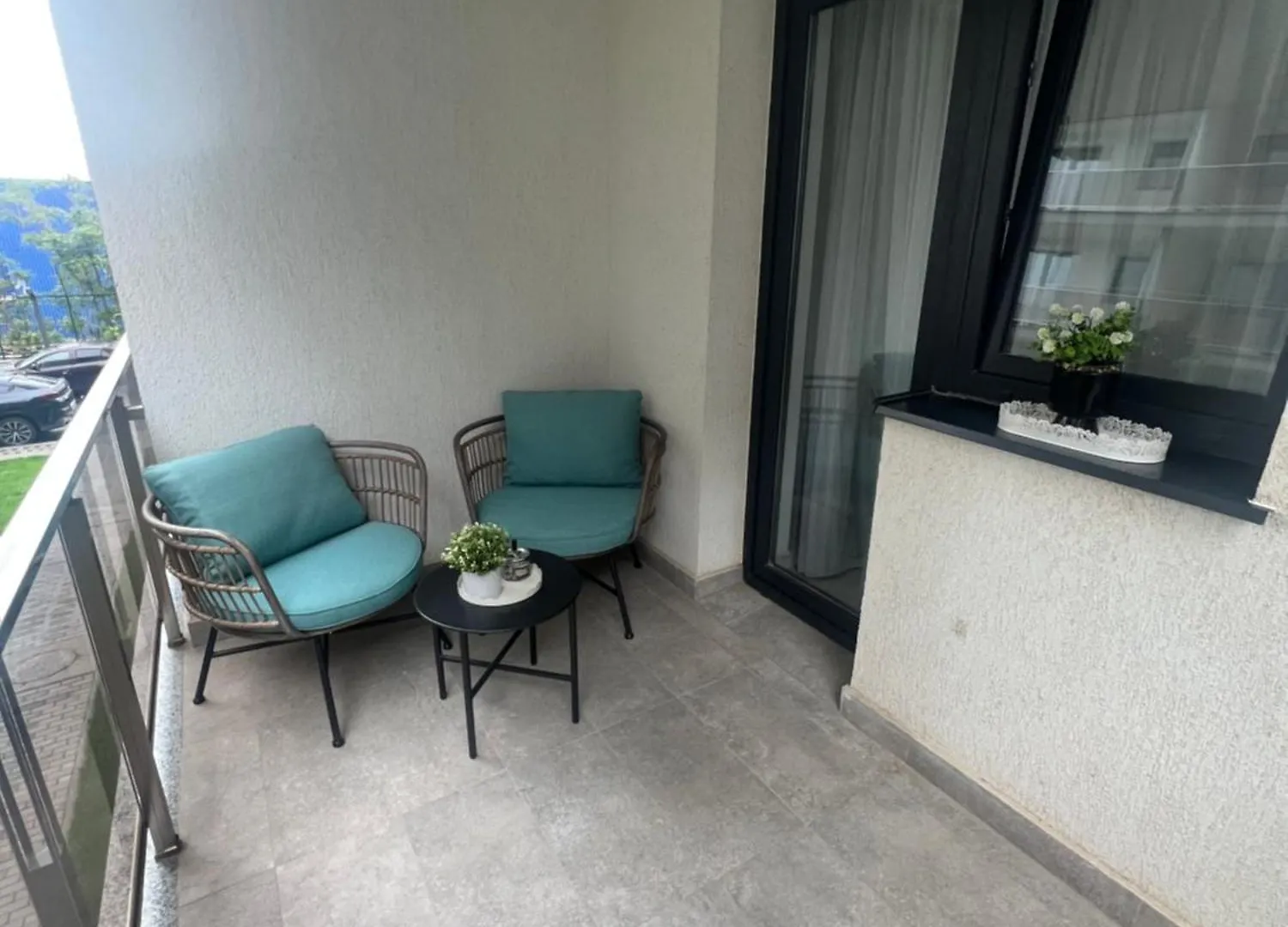 Mara Apartments&Studios Hils Bucharest 0*,