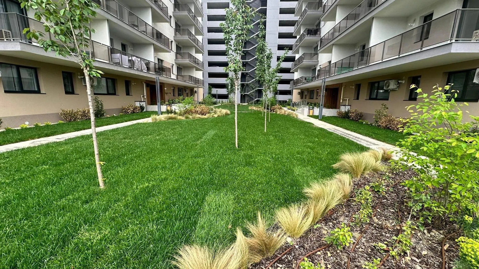 Mara Apartments&Studios Hils Bucharest 0*,  Romania