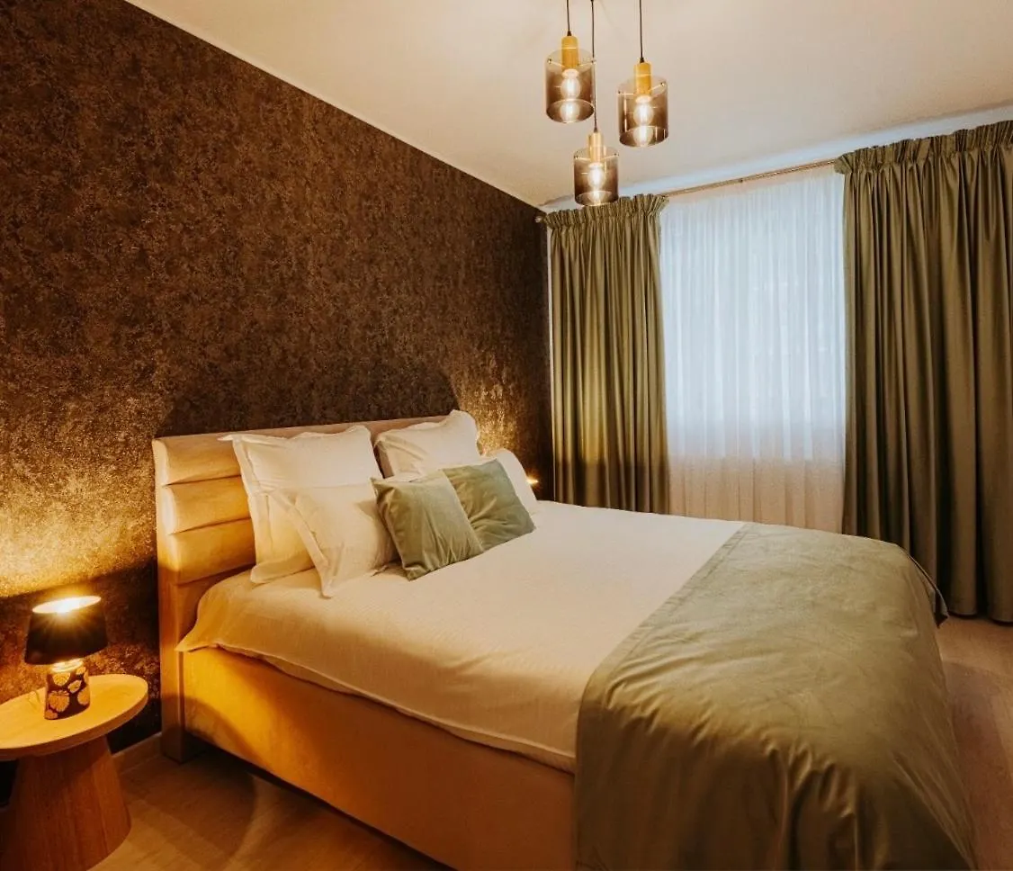 Apartment Mara Apartments&Studios Hils Bucharest